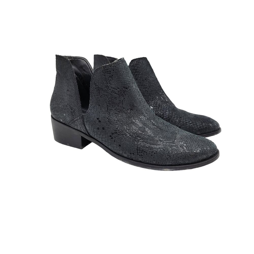Kaanas Tijuana Booties Size 8 Suede Leather Upper 1.5" Block Heel Please READ